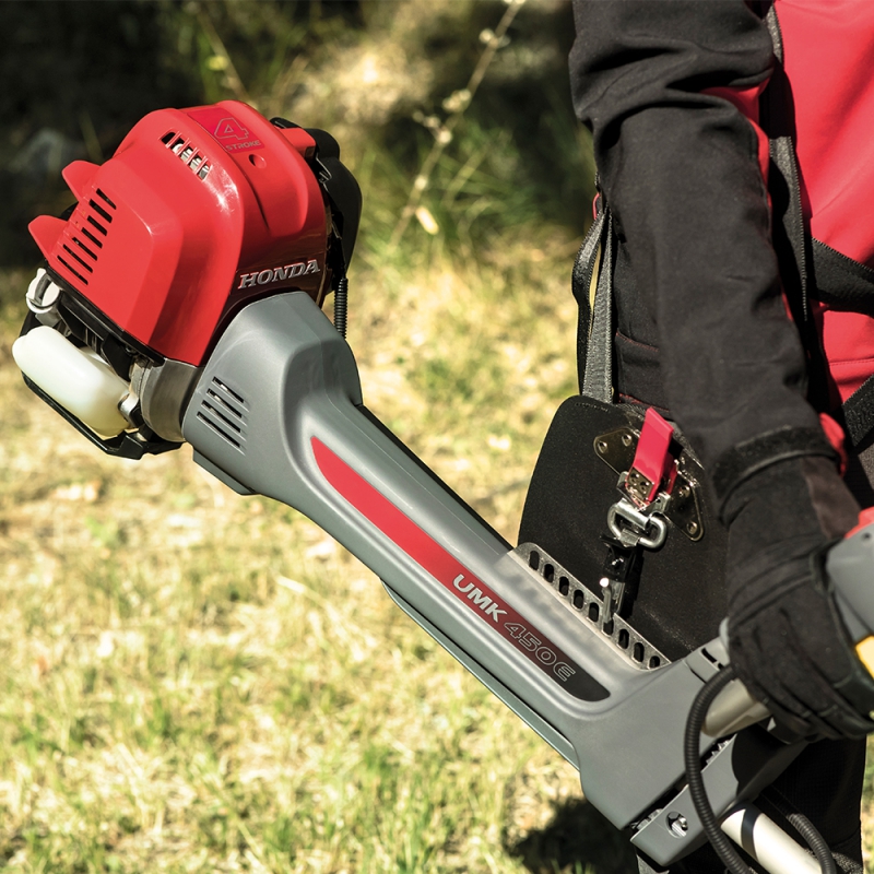 Honda umk 450 xe